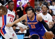 开云体育-勇士险胜尼克斯，波尔津吉斯制霸全场的简单介绍