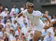 开云官方app入口-包含温网险胜戴维斯杯，德约科维奇高光表现的词条