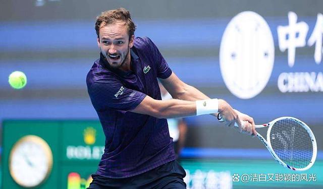 日本网球队血洗美国网球队,梅德韦杰夫统治全场的简单介绍 日本网球队血洗美国网球队,梅德韦杰夫统治全场的简单介绍