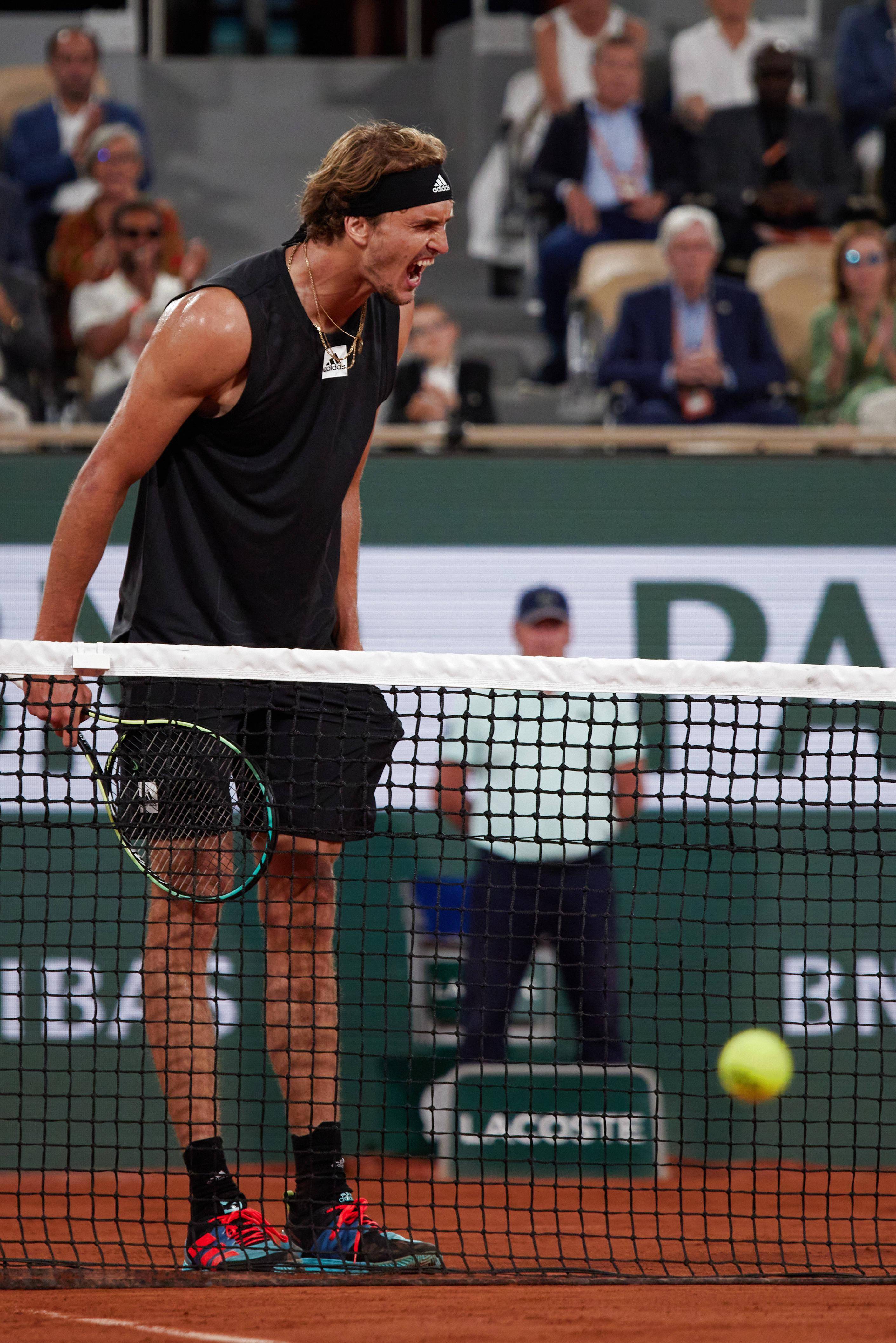 欧洲网球队碾压法国网球队,纳达尔制霸全场的简单介绍 欧洲网球队碾压法国网球队,纳达尔制霸全场的简单介绍