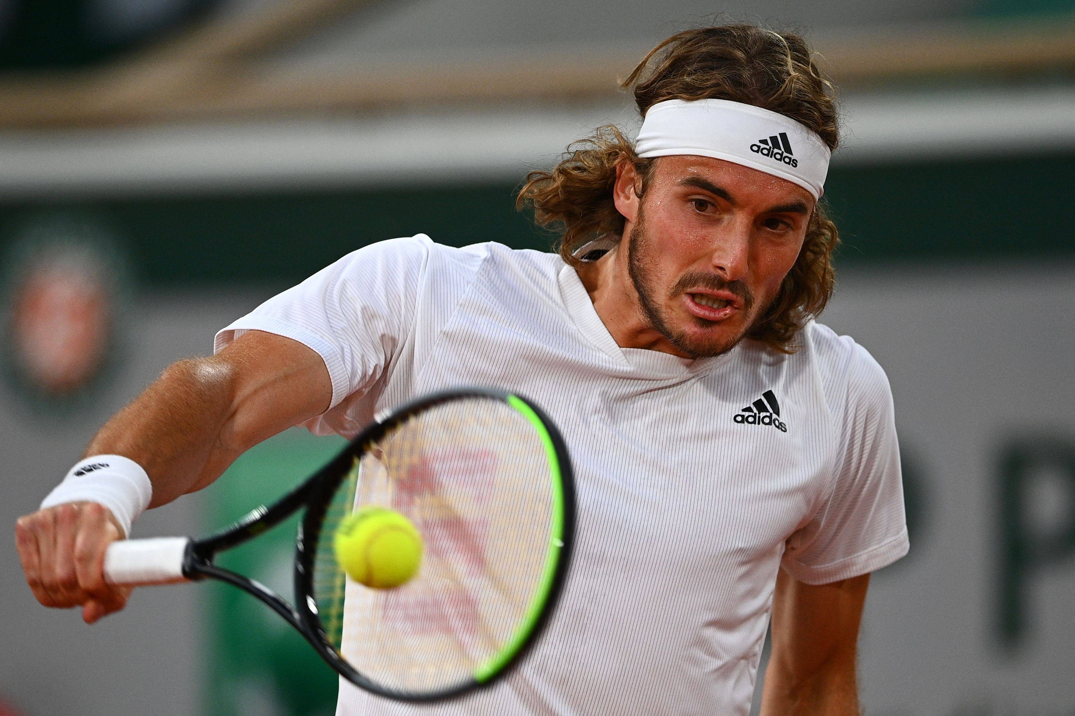 西班牙网球队绝杀法国网球队,西西帕斯送出助攻的简单介绍 西班牙网球队绝杀法国网球队,西西帕斯送出助攻的简单介绍