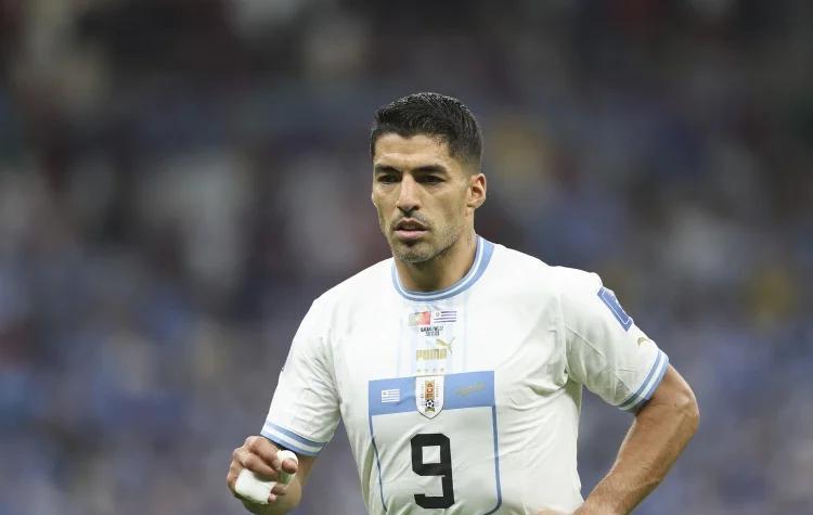 包含乌拉圭爆冷秘鲁,苏亚雷斯一己之力扛起全队的词条 包含乌拉圭爆冷秘鲁,苏亚雷斯一己之力扛起全队的词条