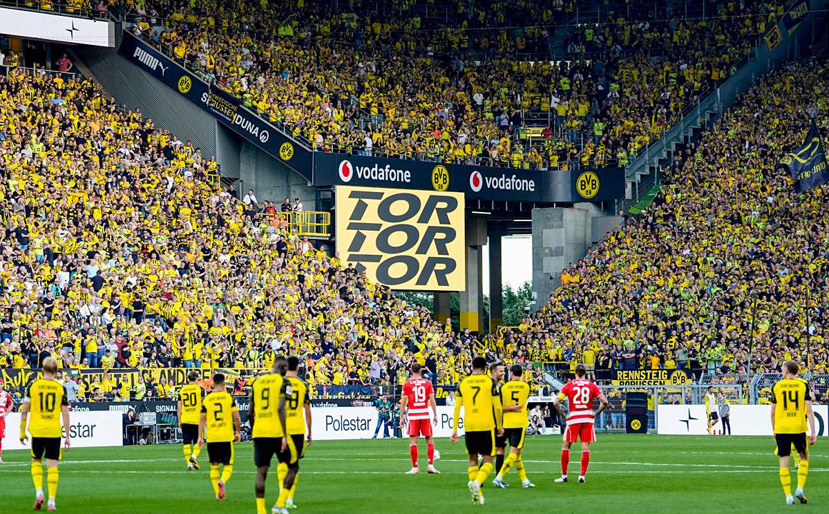 多特蒙德客场胜出,继续稳定的简单介绍 多特蒙德客场胜出,继续稳定的简单介绍