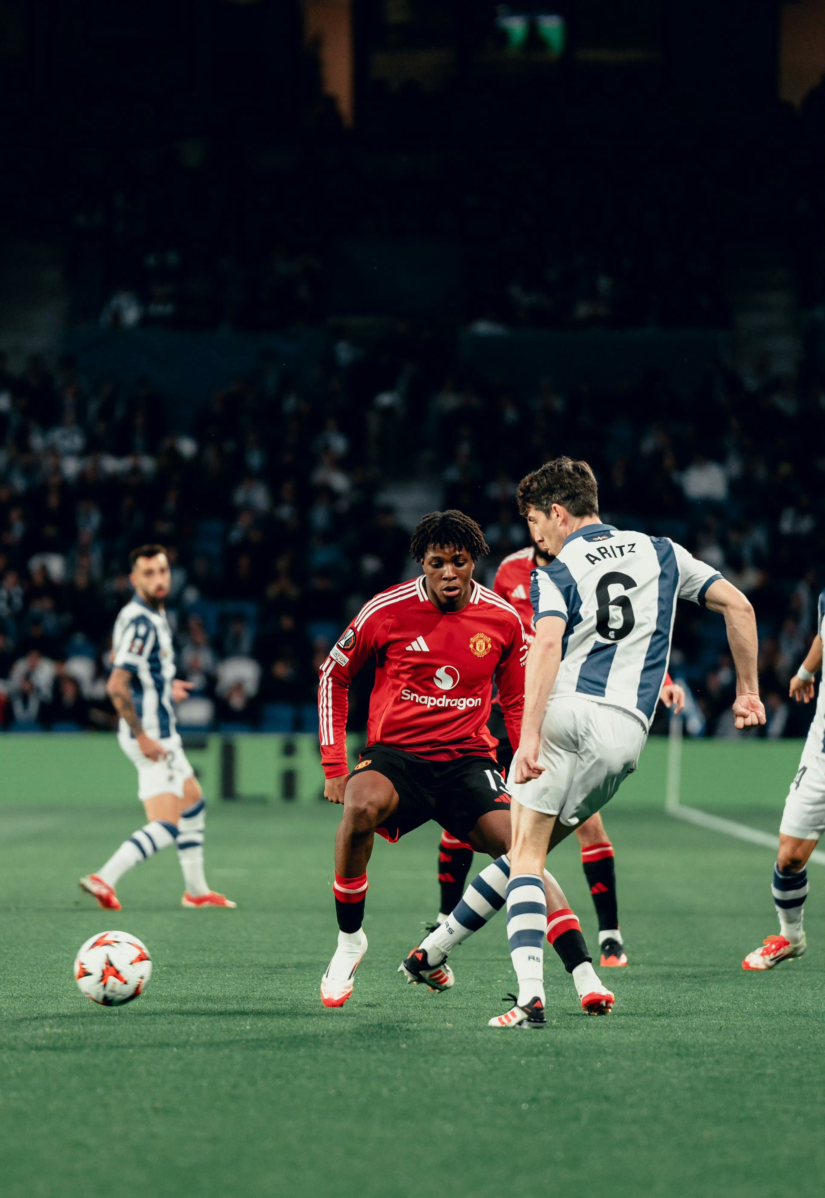 曼联逆袭晋级欧洲赛事半决赛的简单介绍 曼联逆袭晋级欧洲赛事半决赛的简单介绍