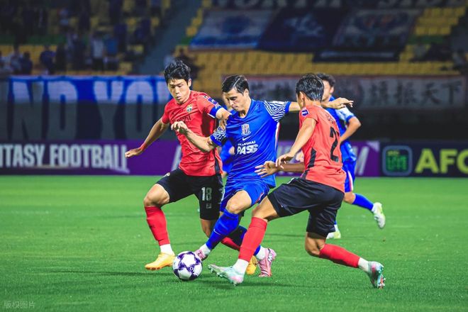 拉萨峨山队各项数据领先,备战亚冠资格赛 拉萨峨山队各项数据领先,备战亚冠资格赛