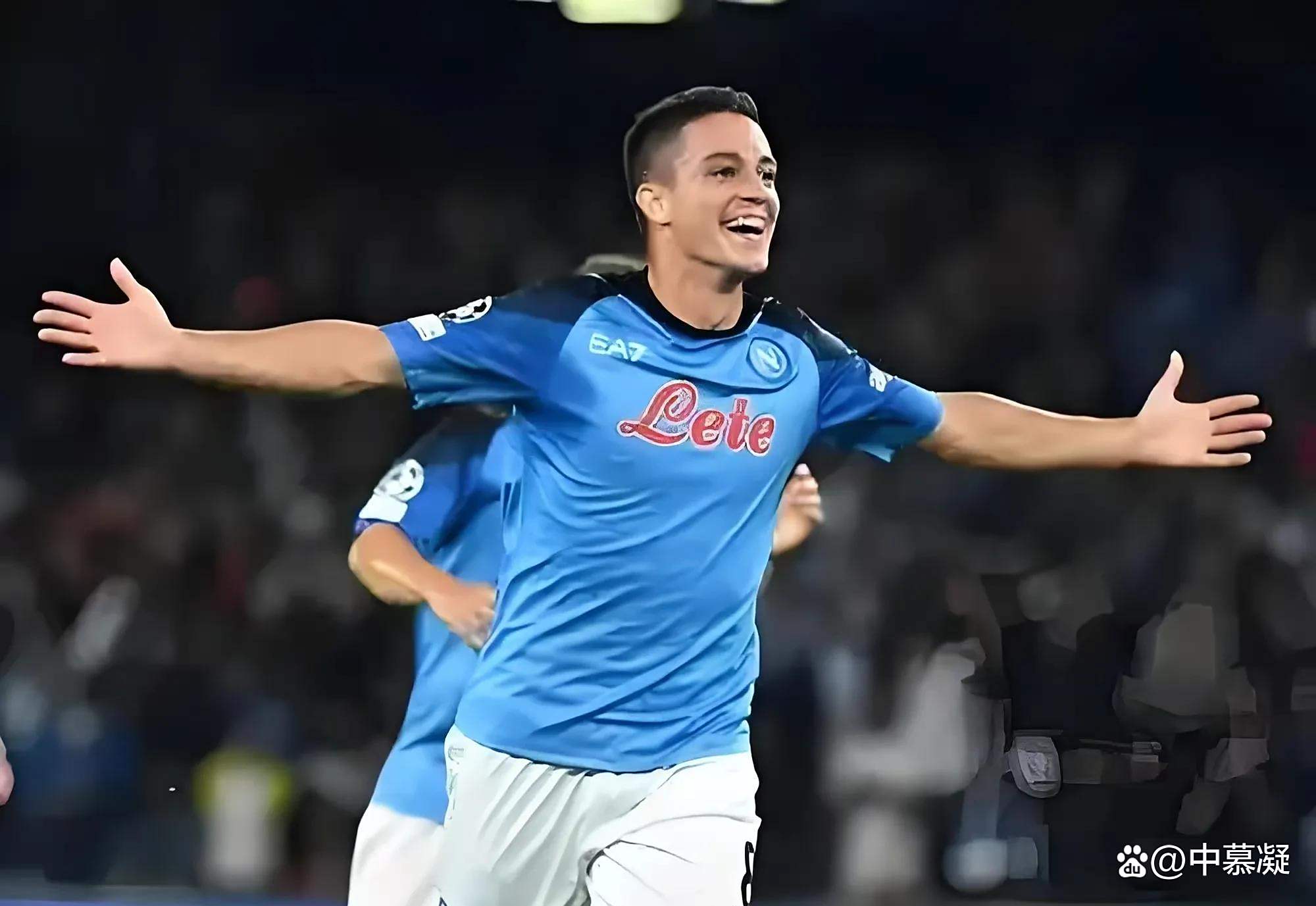 包含英国篮球巨头成功转会至欧洲一流球会，创造转会记录的词条